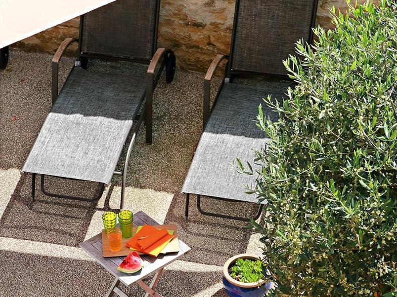 Le Clos De La Tuiliere Grignan Bagian luar foto
